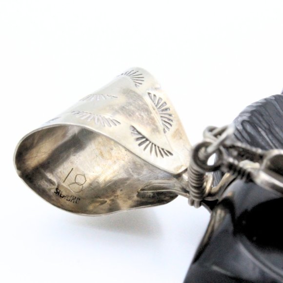 Vintage Zuni Buffalo Fetish Sculpted Onyx 2" Large Sterling Silver Pendant - Picture 8 of 9
